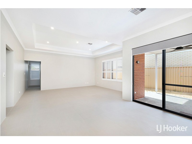 5 Bergen Promenade, Southern River WA 6110