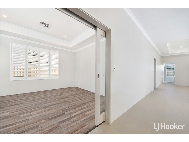 5 Bergen Promenade, Southern River WA 6110