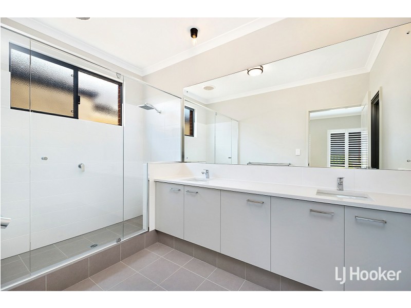 5 Bergen Promenade, Southern River WA 6110