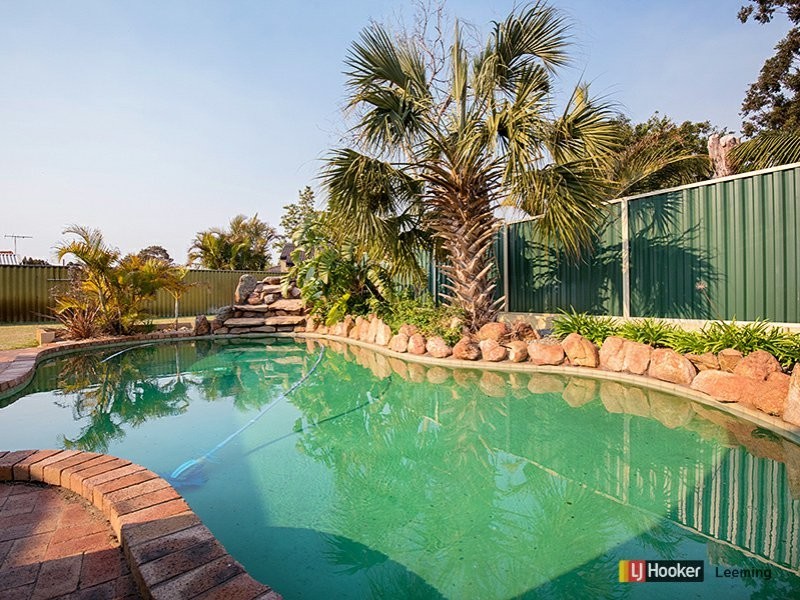 10 Weir Place, Bateman WA 6150