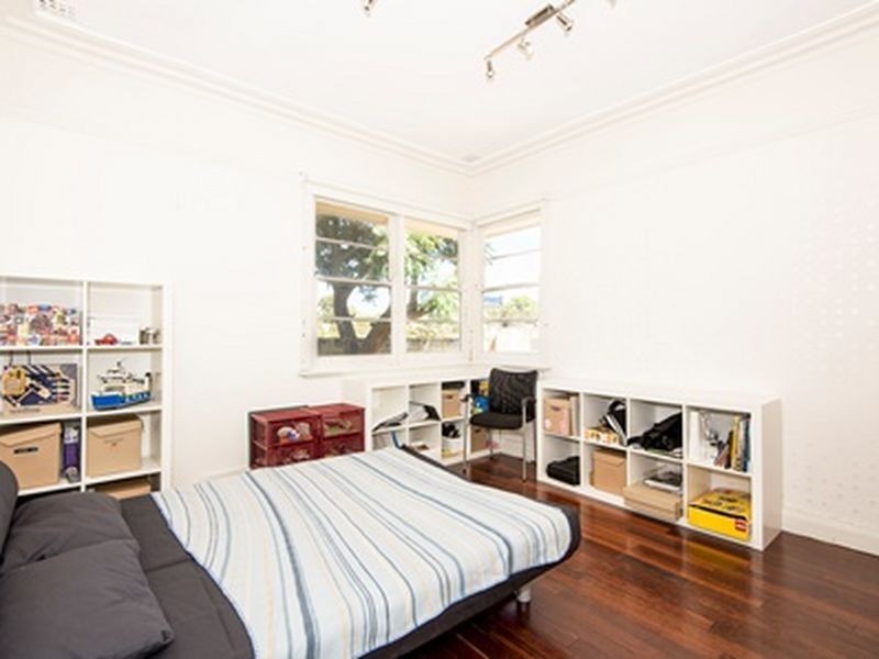 2 Etwell Street, East Victoria Park WA 6101