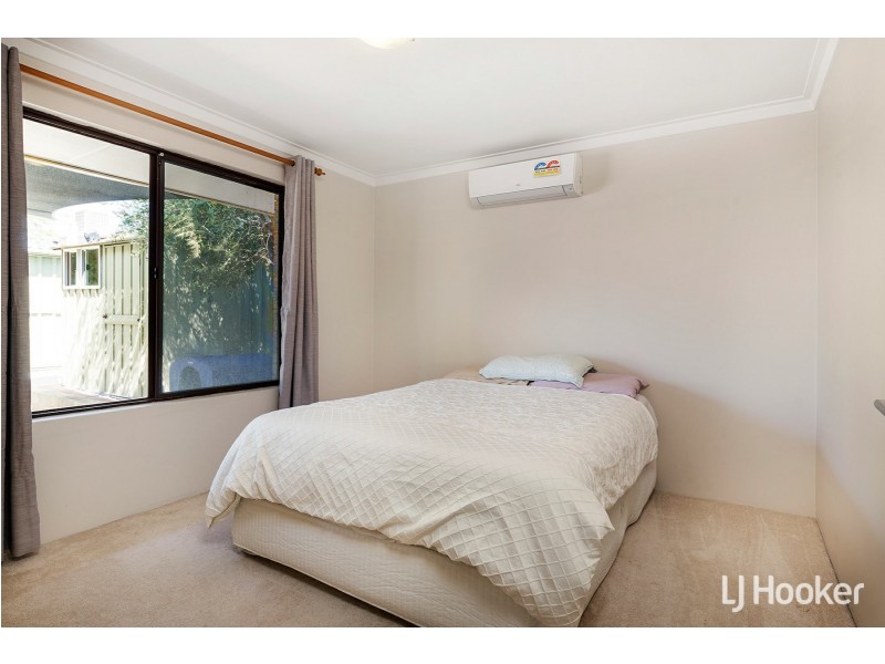 16 Calley Drive, Leeming WA 6149