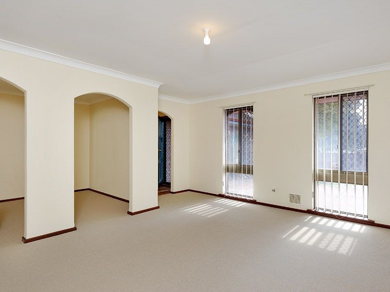 48 Gladstone Road, Leeming WA 6149
