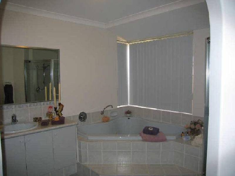 130 Campbell Road, Canning Vale WA 6155