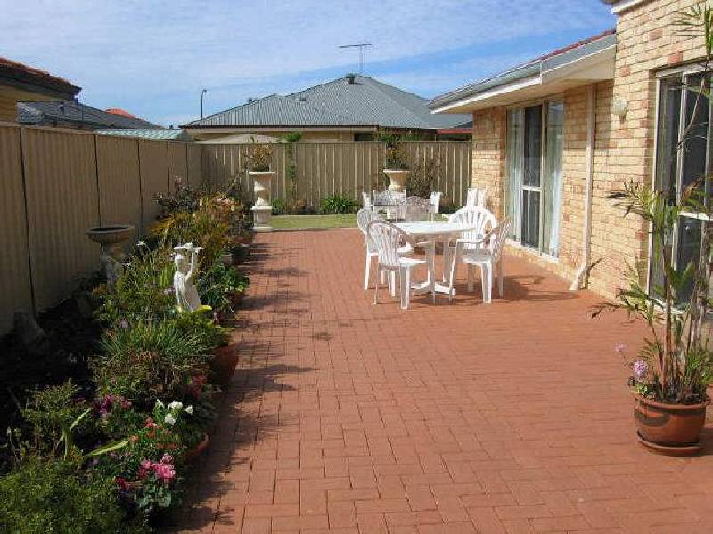 130 Campbell Road, Canning Vale WA 6155