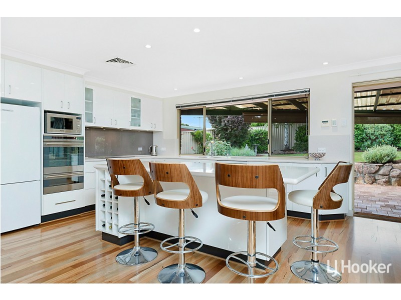 23 Broadbent Loop, Leeming WA 6149