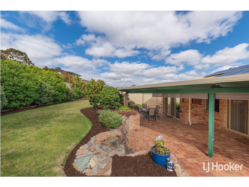 23 Broadbent Loop, Leeming WA 6149