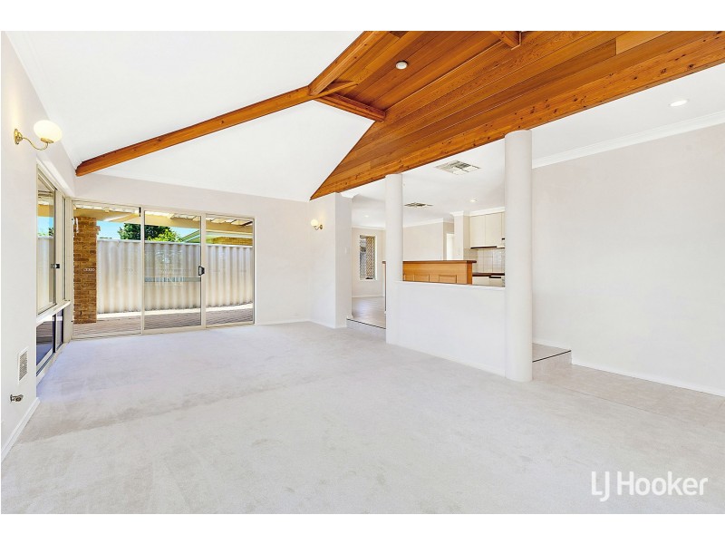 31A Heatherlea Parkway, Leeming WA 6149