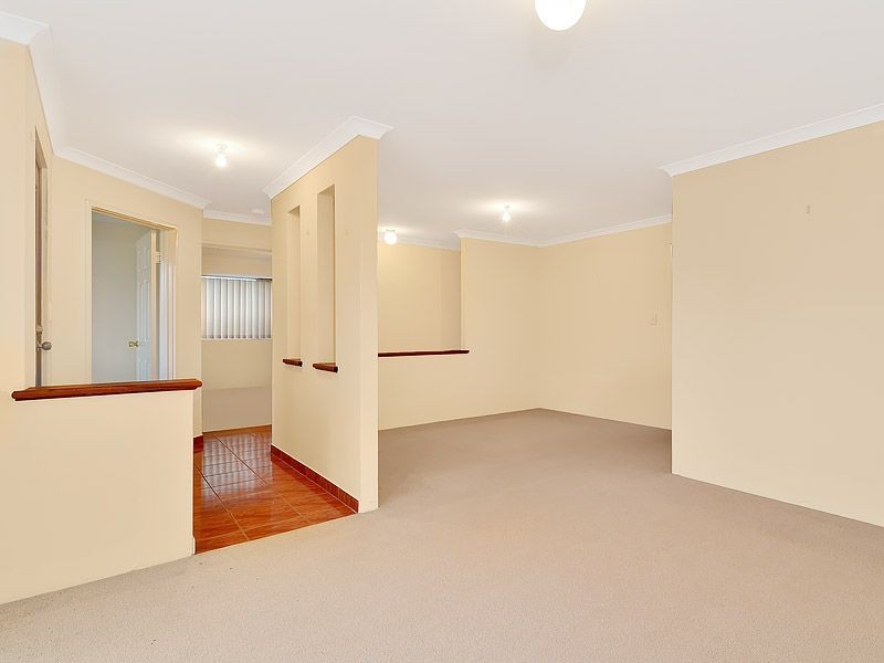 9 Eastney Court, Jandakot WA 6164