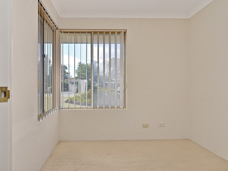 9 Eastney Court, Jandakot WA 6164