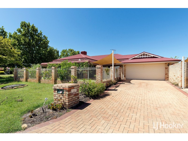 2 Osterley Retreat, Canning Vale WA 6155