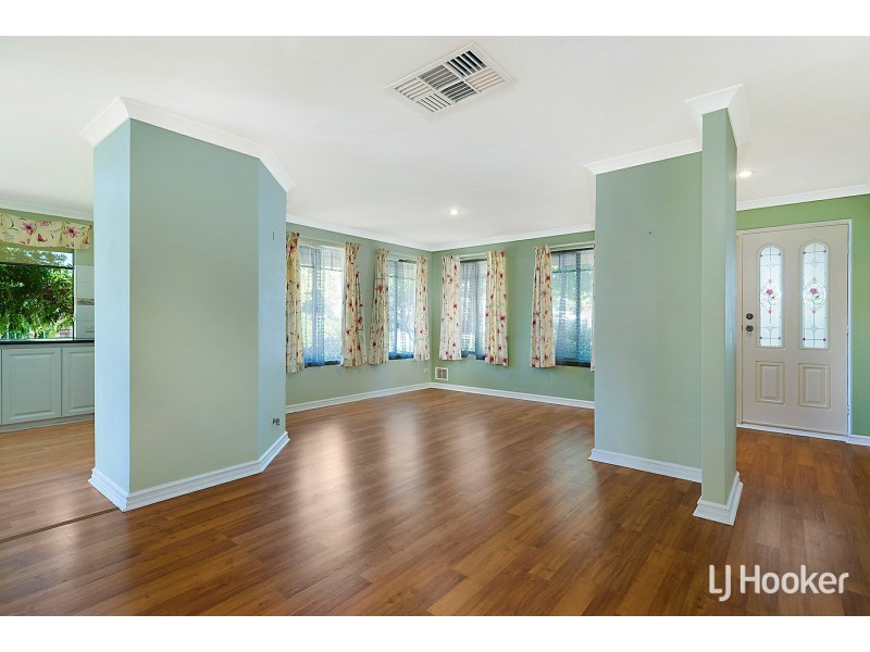 2 Osterley Retreat, Canning Vale WA 6155