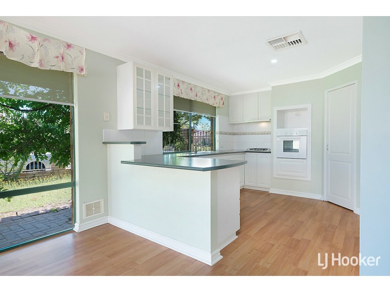 2 Osterley Retreat, Canning Vale WA 6155