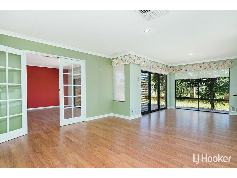 2 Osterley Retreat, Canning Vale WA 6155