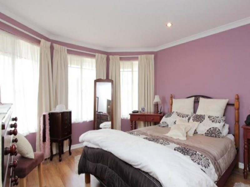 2 Osterley Retreat, Canning Vale WA 6155