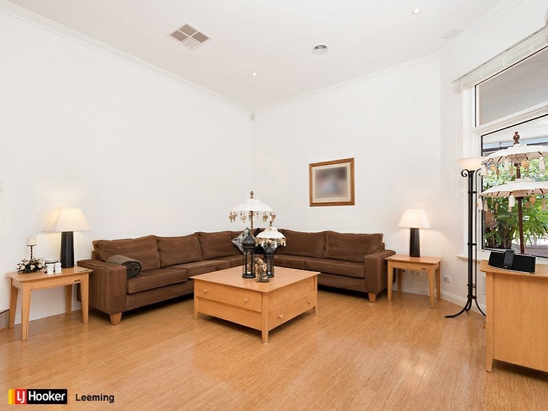 14 Carpenter Rise, Bull Creek WA 6149