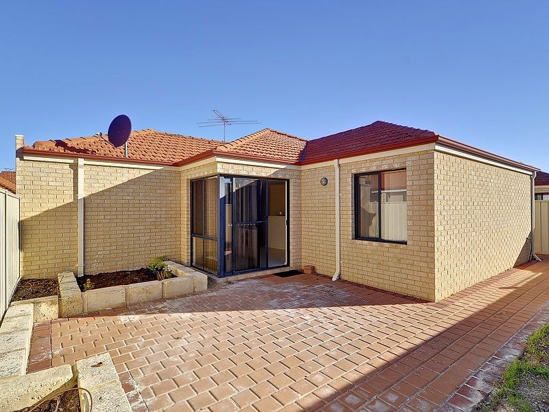 11/13 Rimmington Court, South Lake WA 6164