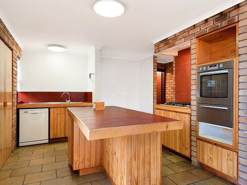 9 Sewell Court, Leeming WA 6149