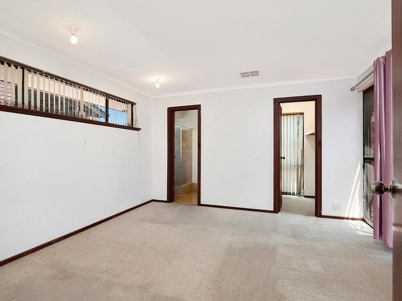 9 Sewell Court, Leeming WA 6149