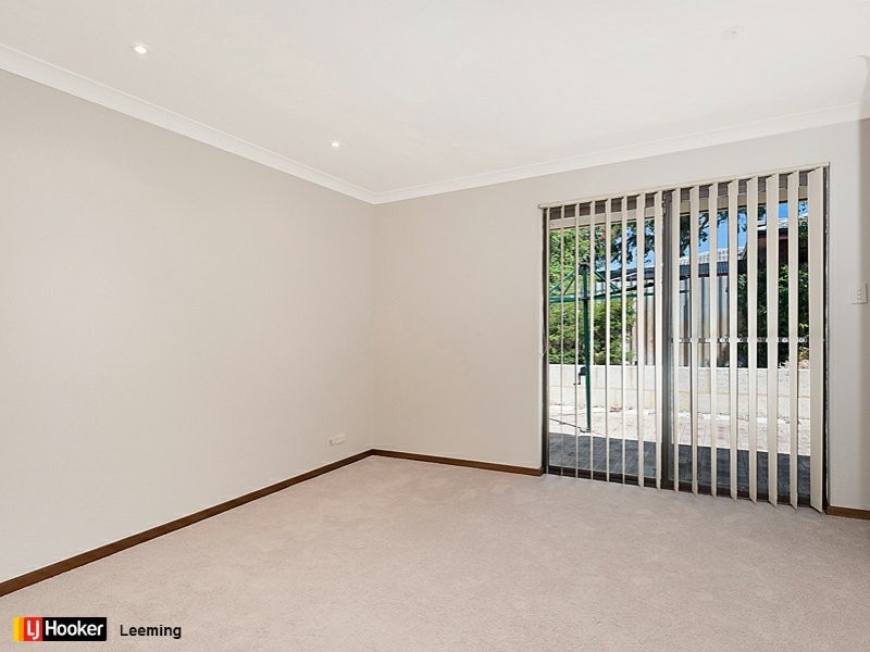 7 Reardon Court, Leeming WA 6149