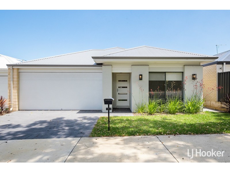 112 Woolcoot Road, Wellard WA 6170