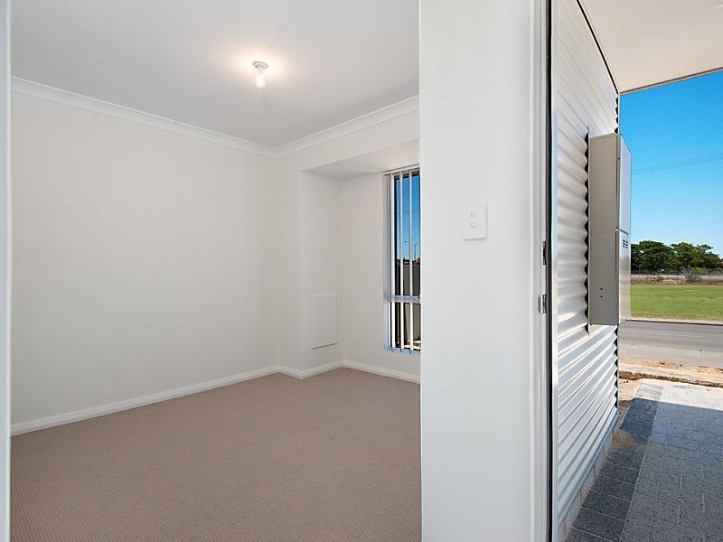 6/1 Positano Crescent, Yangebup WA 6164