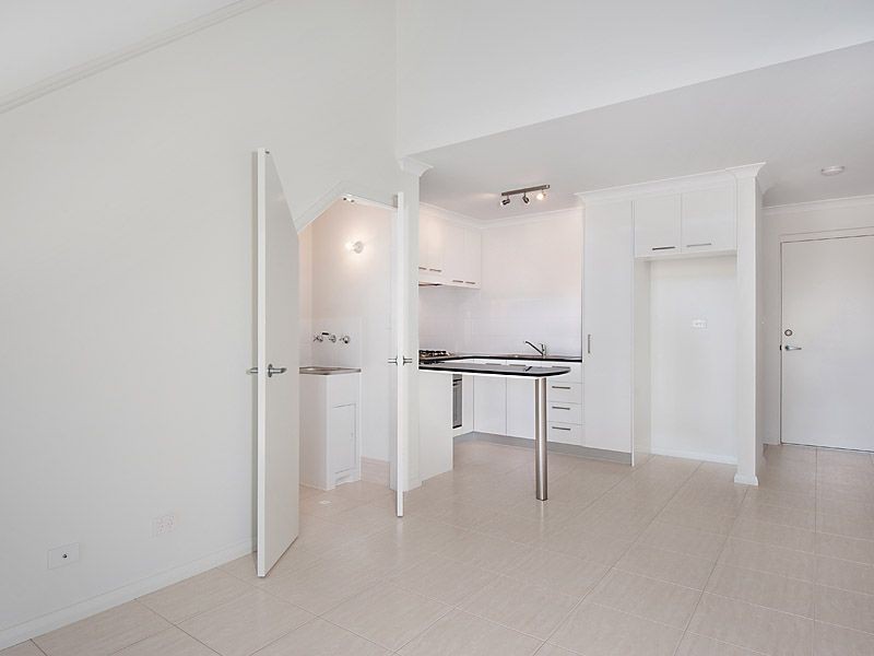 6/1 Positano Crescent, Yangebup WA 6164