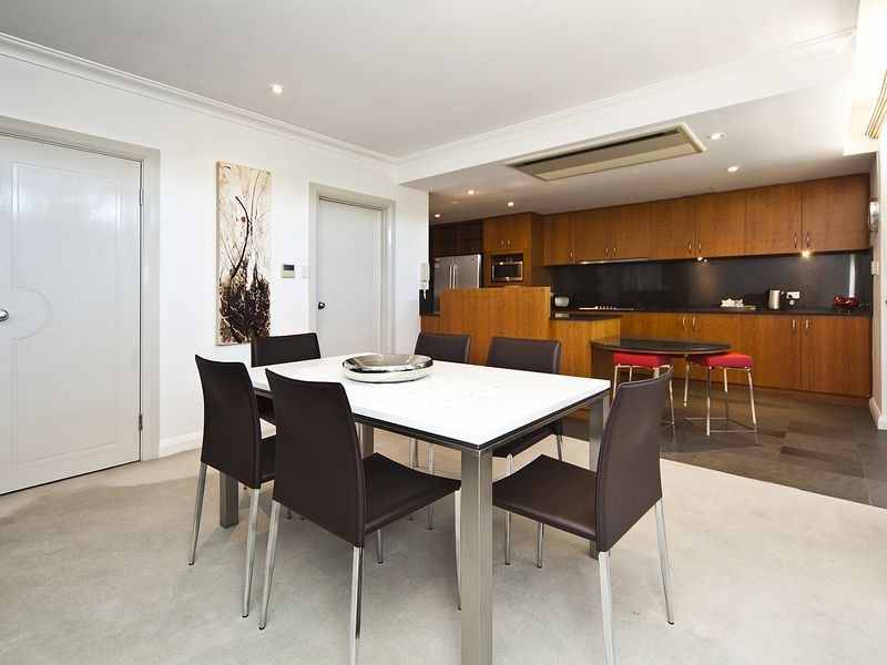 2/20 Royal Street, East Perth WA 6004