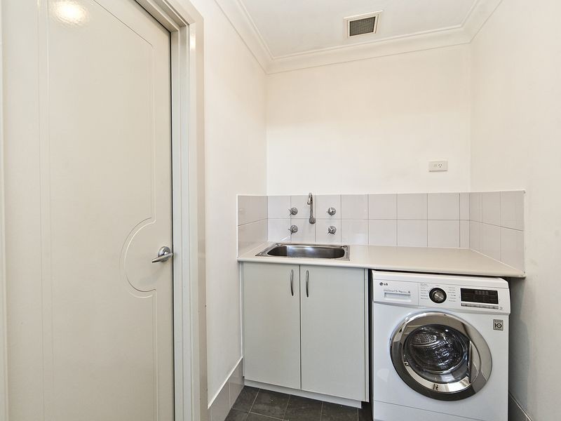 2/20 Royal Street, East Perth WA 6004