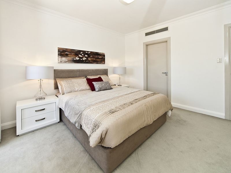 2/20 Royal Street, East Perth WA 6004