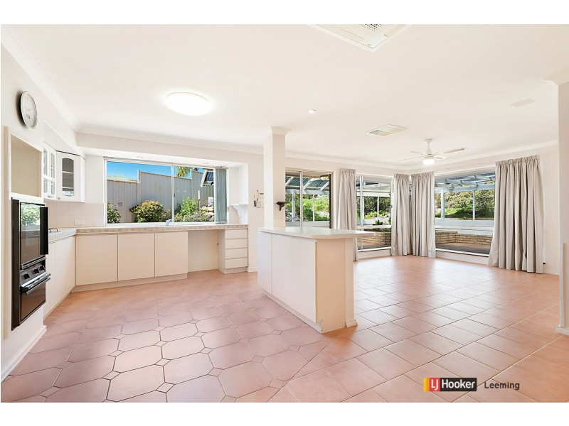 35 Larissa Road, Willetton WA 6155