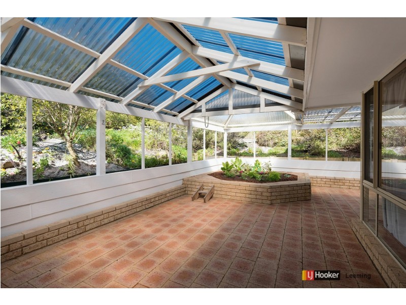 35 Larissa Road, Willetton WA 6155