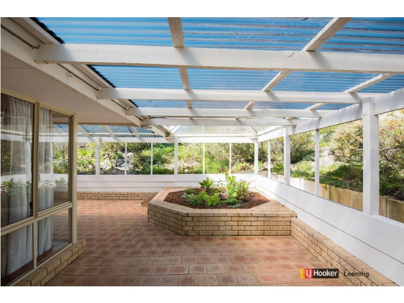 35 Larissa Road, Willetton WA 6155