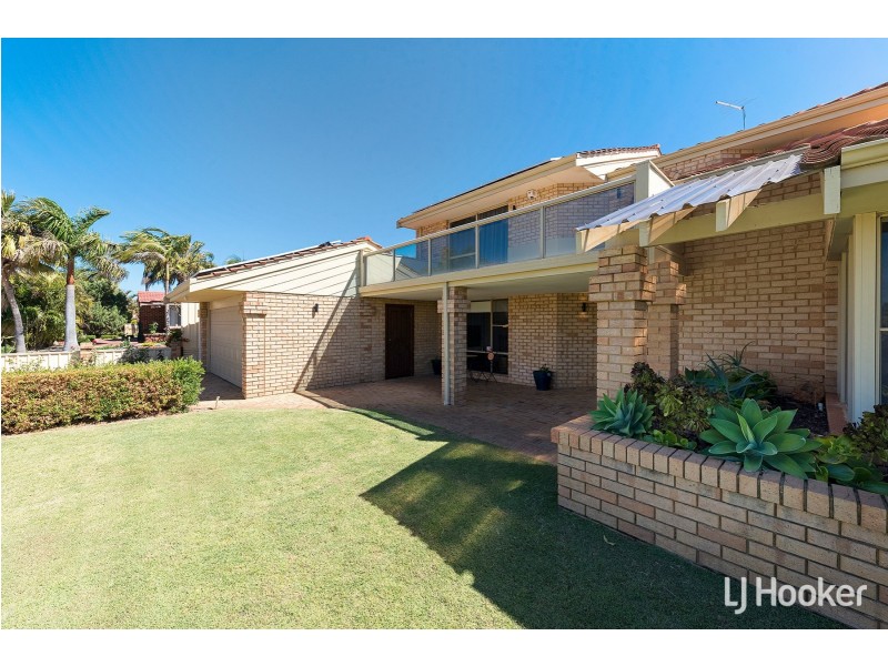 60 Merrifield Circle, Leeming WA 6149