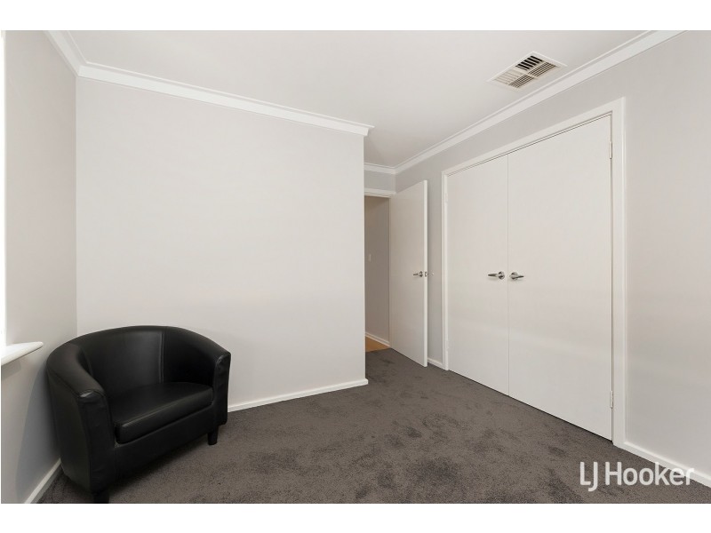 60 Merrifield Circle, Leeming WA 6149