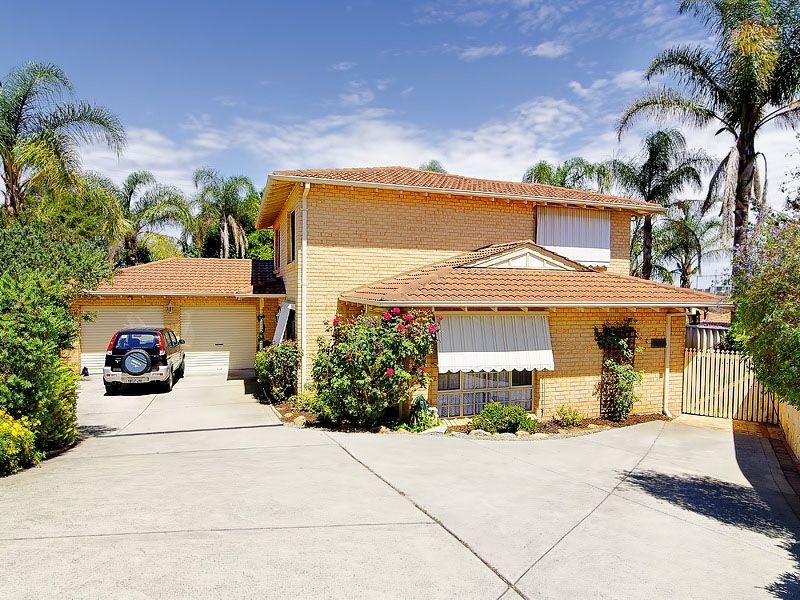 10B Athel Court, Leeming WA 6149