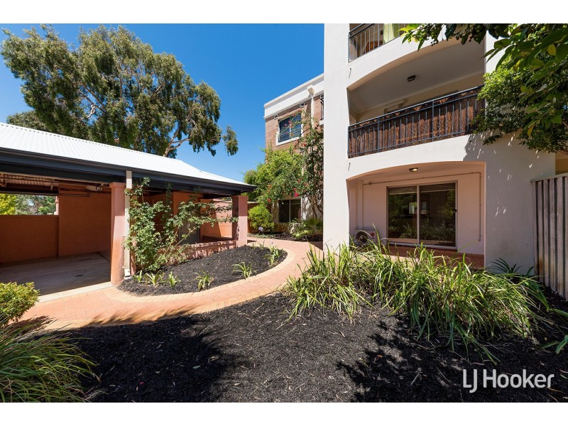 4/5 Doherty Road, Coolbellup WA 6163