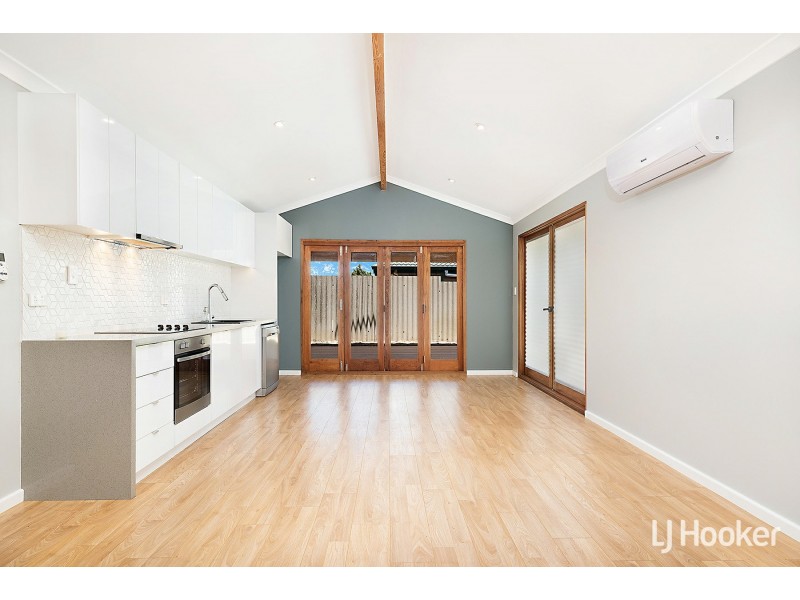 55 Burnett Avenue Granny Flat, Leeming WA 6149