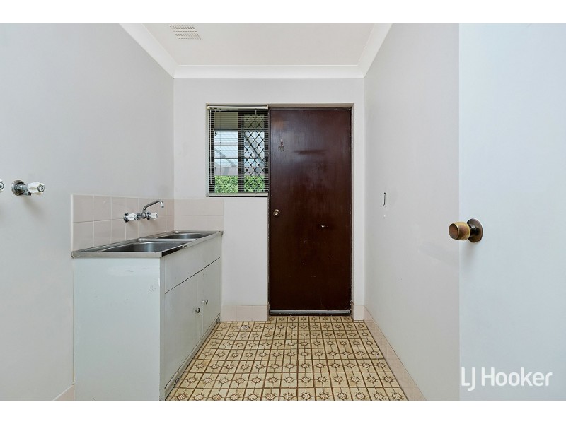 1 Collett Way, Leeming WA 6149