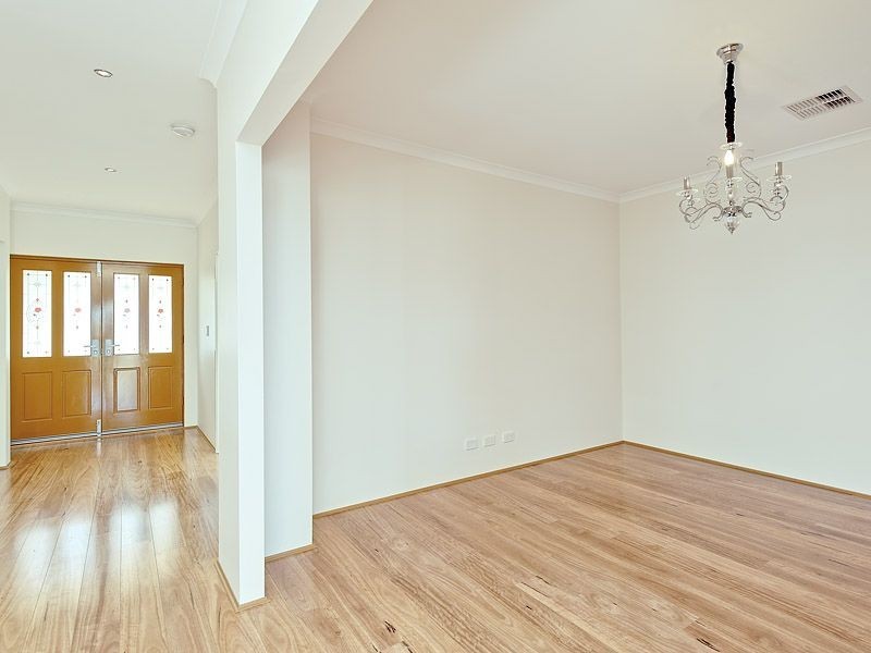 45 Belmore Bend, Aubin Grove WA 6164