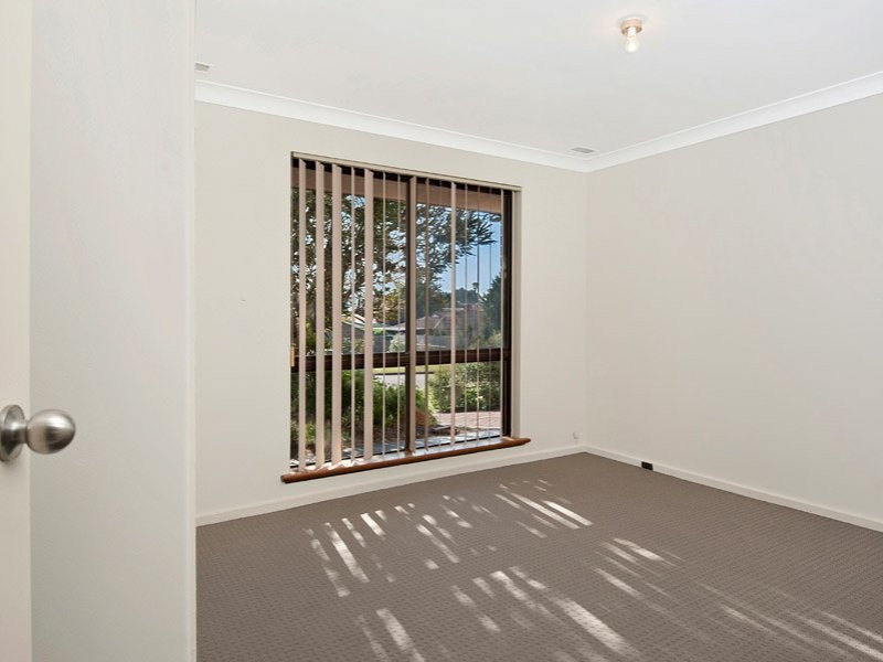 16 Marsh Way, Bull Creek WA 6149