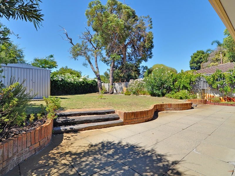 15a Teague Close, Bull Creek WA 6149