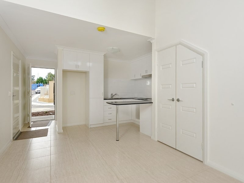 6/25 Southwell Crescent, Hamilton Hill WA 6163