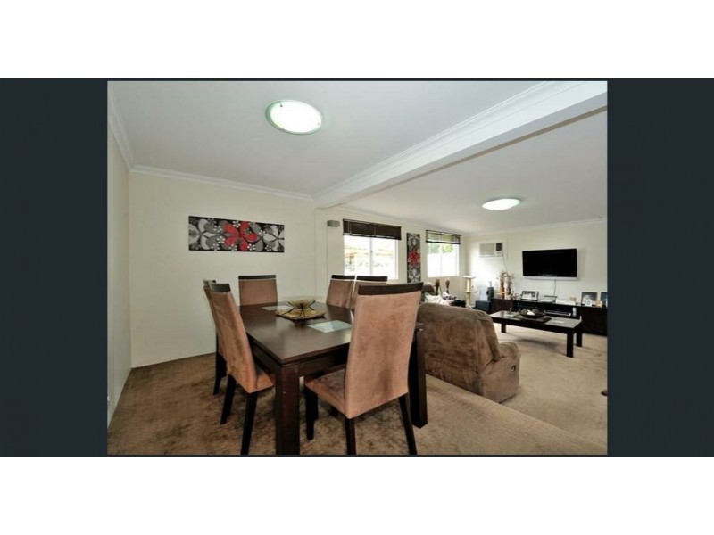 9 May Street, Rockingham WA 6168