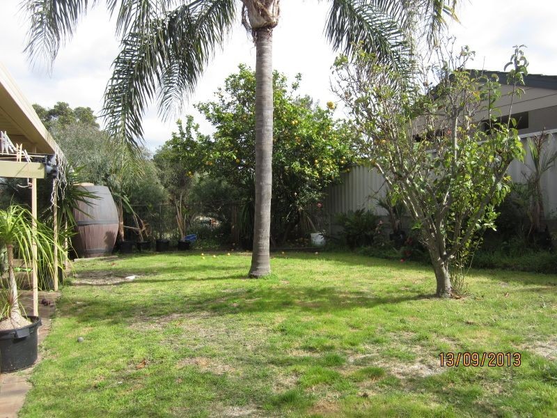 8 Stallwood Gardens, Leeming WA 6149