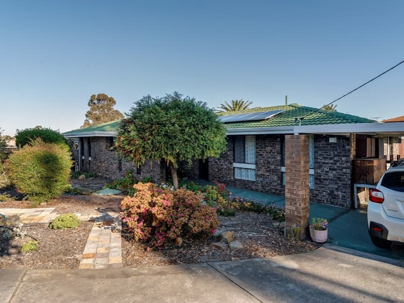 67 Bass Road, Bull Creek WA 6149