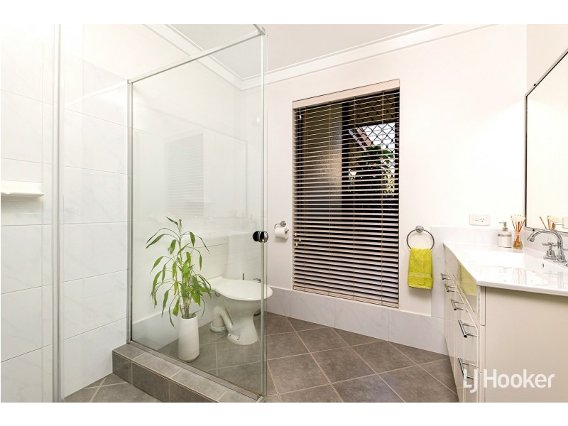 36 Collett Way, Leeming WA 6149