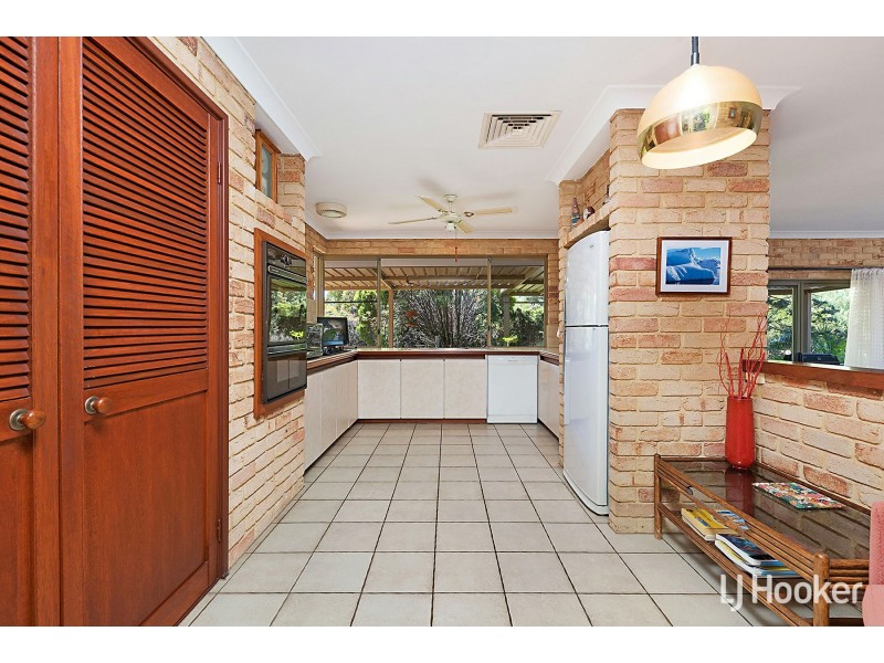 2 Leahy Court, Leeming WA 6149