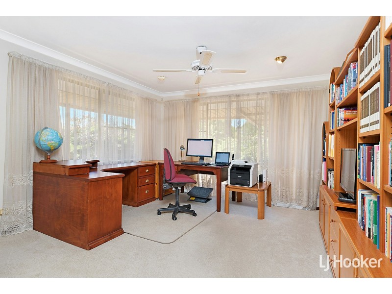 2 Leahy Court, Leeming WA 6149