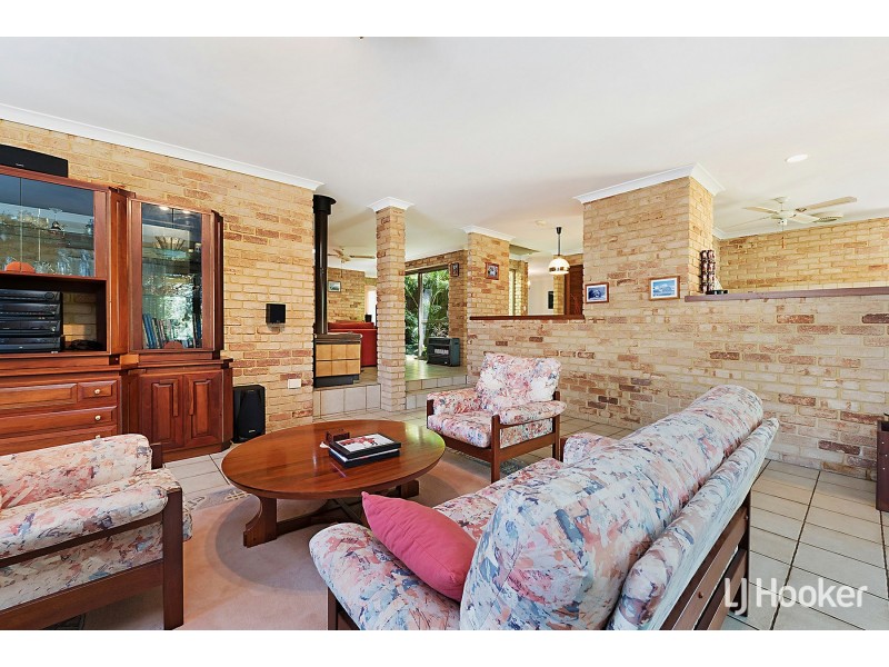 2 Leahy Court, Leeming WA 6149